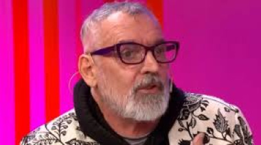 Desde la lona, fundido: el diseñador Benito Fernández dijo que se arrepiente de haber votado a Milei