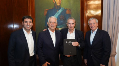 ¿Unidad aunque duela?: Alak recibió a tres que se autoperciben dirigentes peronistas después de votarle todo a Milei