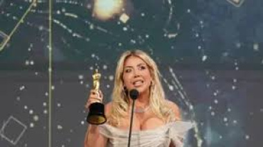 Entre la indignación y la risa: unánime rechazo al Martín Fierro que le dieron a Wanda Nara