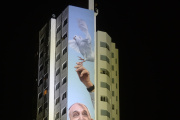 Se inauguró en La Plata el mural más grande del mundo que honra al Papa Francisco