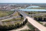 Alak y Arteaga por AUBASA firmaron un convenio para cuatro obras viales que quedarán en la historia de La Plata
