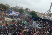 Despedida del Indio histórica, multitudinaria y en paz: los mercaderes del odio se quedaron sin letra